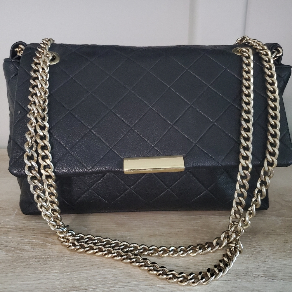 Black & Gold Crossbody/Shoulder Handbag
